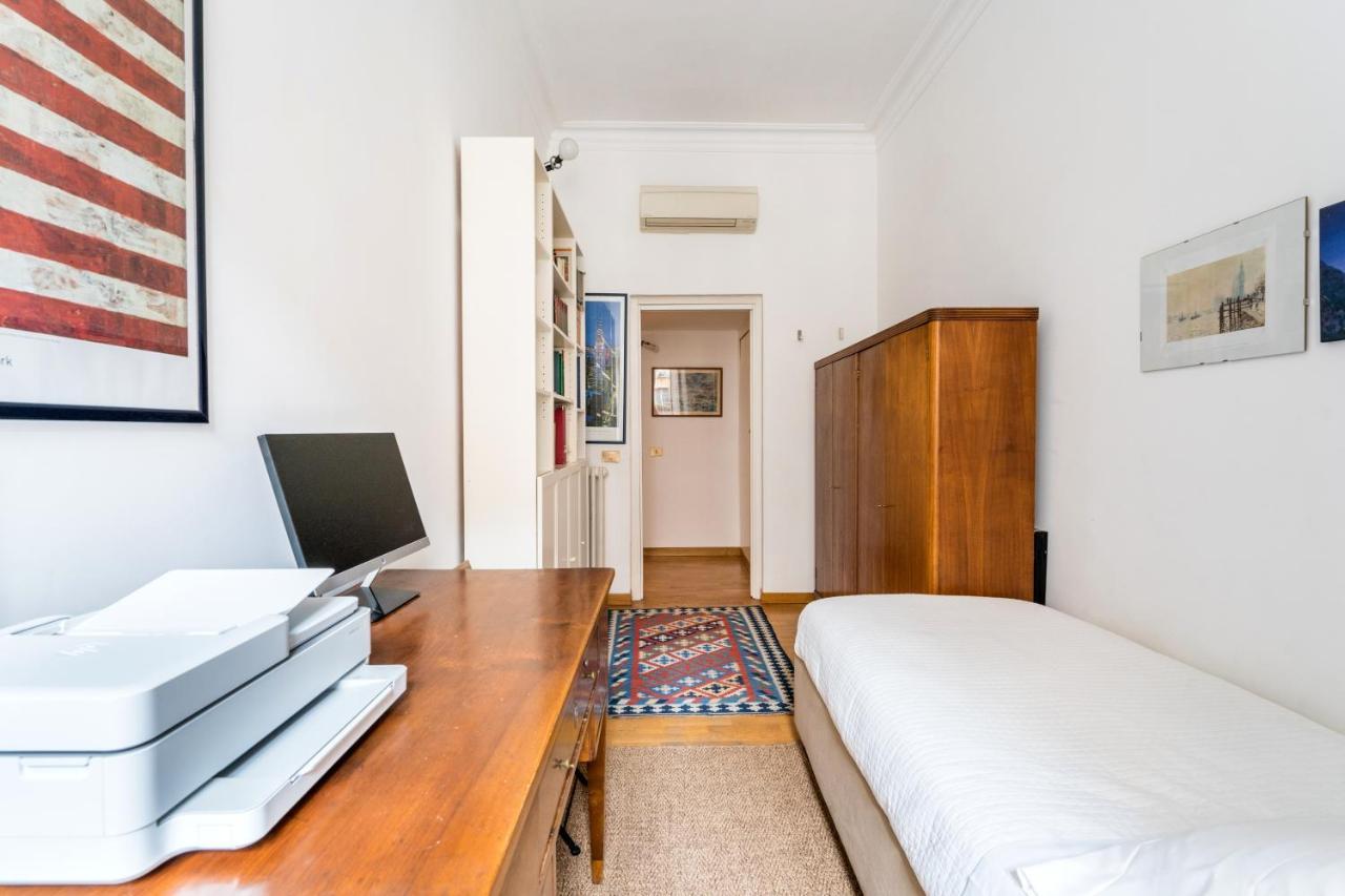 Maison Regola, Styilish Apt In Campo De Fiori Rome Luaran gambar