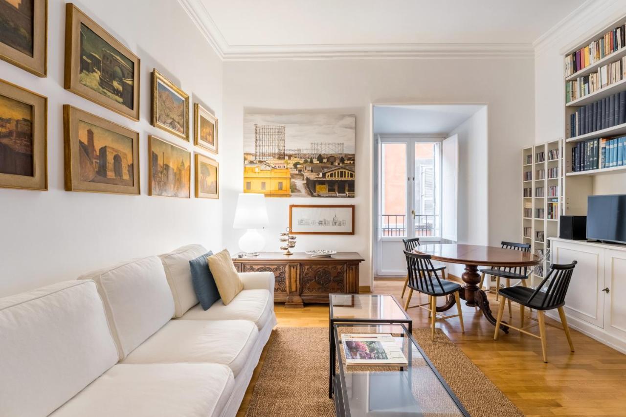 Maison Regola, Styilish Apt In Campo De Fiori Rome Luaran gambar